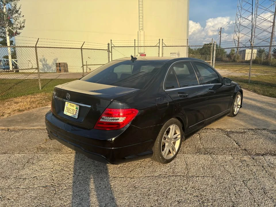 2012 Mercedes-Benz W204 C-Class - Image 4 of 12