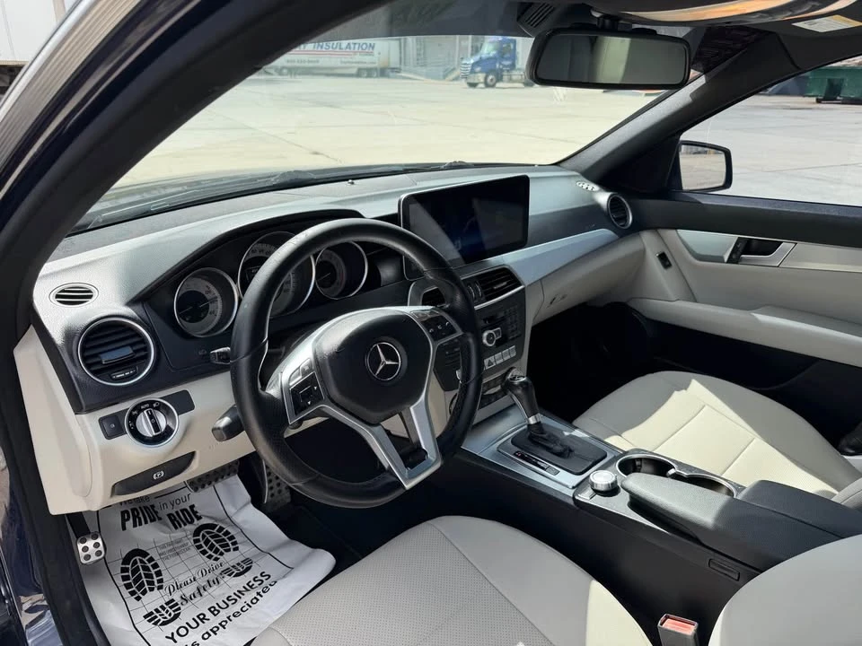 2012 Mercedes-Benz W204 C-Class - Image 14 of 18