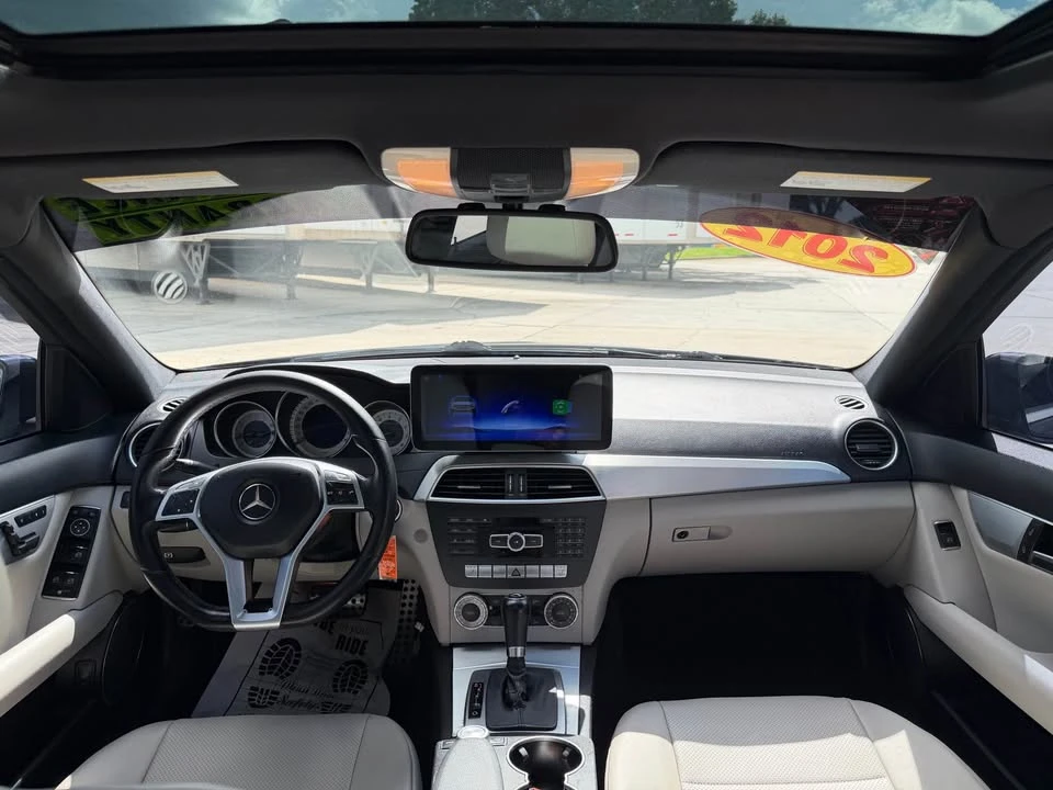 2012 Mercedes-Benz W204 C-Class - Image 11 of 18