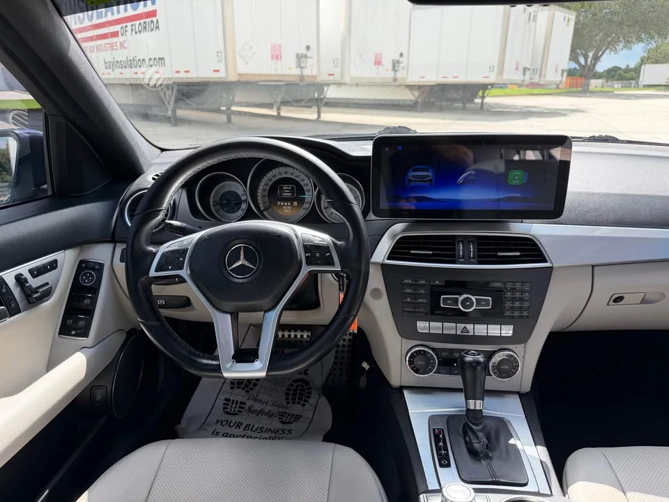 2012 Mercedes-Benz W204 C-Class - Image 12 of 18