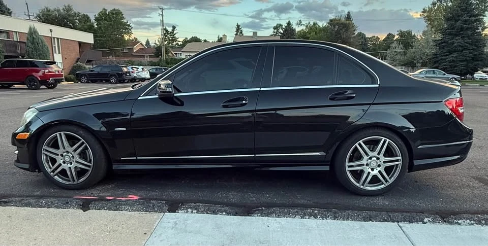 2012 Mercedes-Benz W204 C-Class - Image 8 of 12