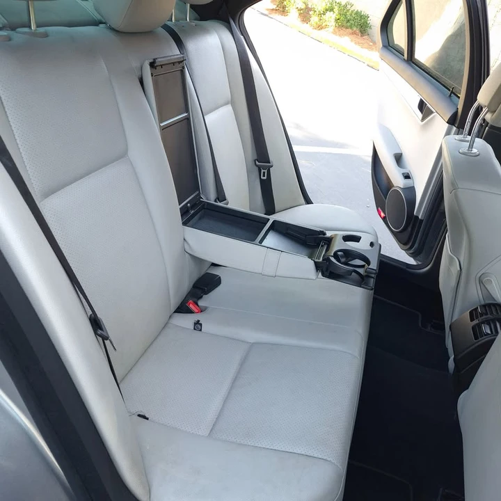 2012 Mercedes-Benz W204 C-Class - Image 12 of 19