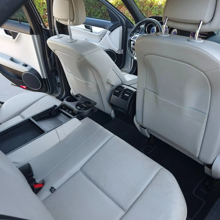2012 Mercedes-Benz W204 C-Class - Image 13 of 19