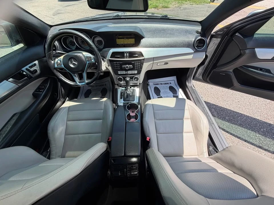 2012 Mercedes-Benz W204 C-Class - Image 9 of 10