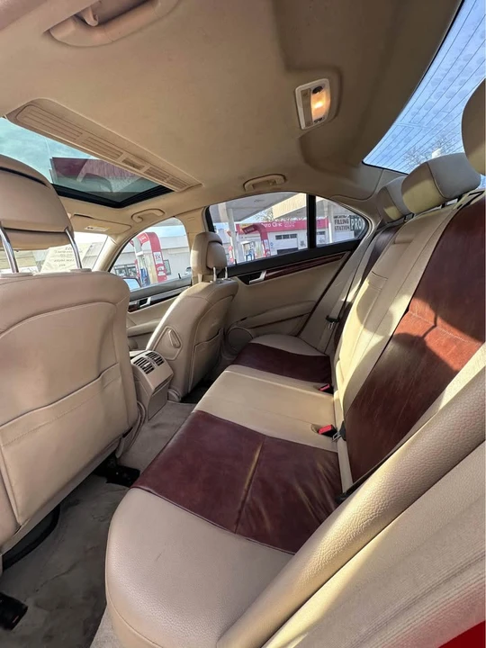 2012 Mercedes-Benz W204 C-Class - Image 7 of 11