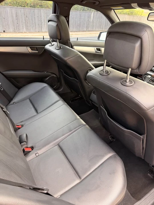 2012 Mercedes-Benz W204 C-Class - Image 18 of 19