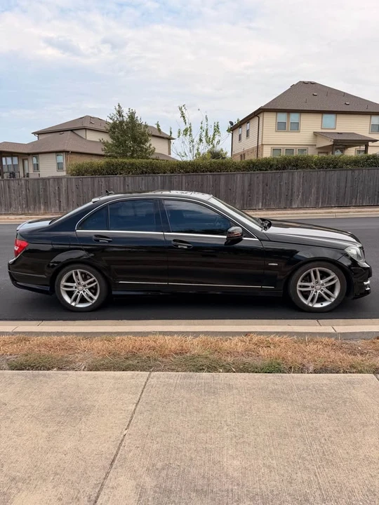 2012 Mercedes-Benz W204 C-Class - Image 3 of 19