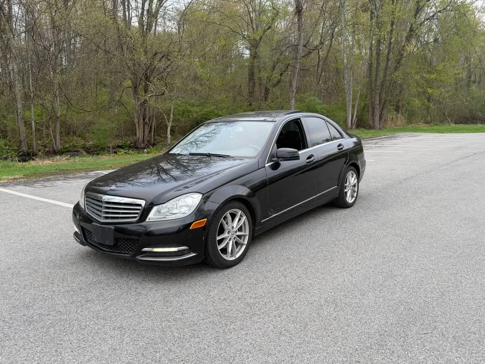 2012 Mercedes-Benz W204 C-Class - Image 2 of 13