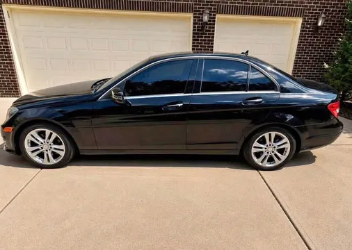 2012 Mercedes-Benz C-Class C 300 4MATIC Luxury Sedan 4D
