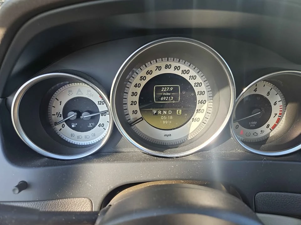 2012 Mercedes-Benz W204 C-Class - Image 9 of 10