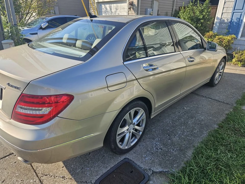 2012 Mercedes-Benz W204 C-Class - Image 4 of 10