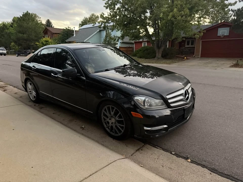 2012 Mercedes-Benz W204 C-Class - Image 3 of 20