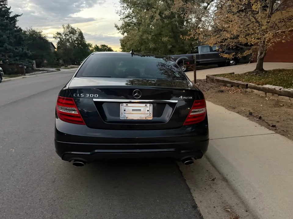 2012 Mercedes-Benz W204 C-Class - Image 10 of 20