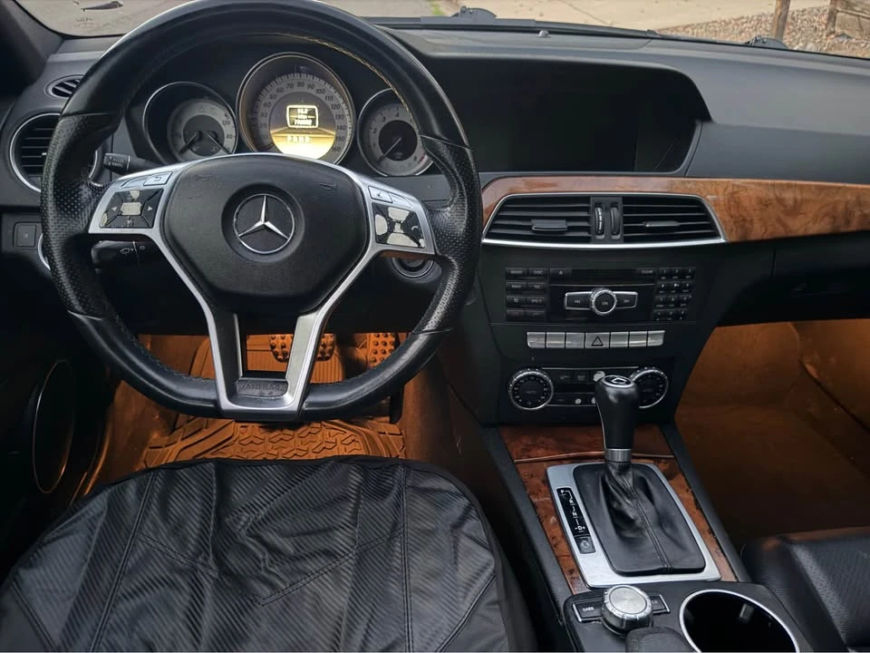 2012 Mercedes-Benz W204 C-Class - Image 14 of 20