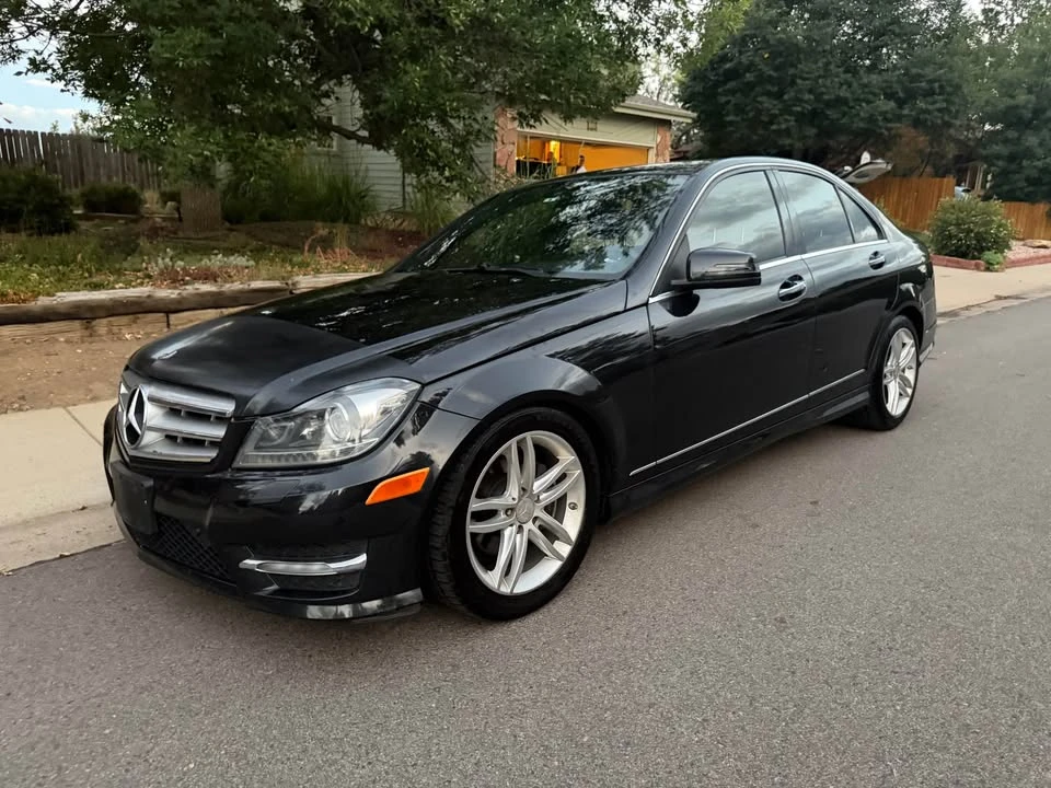 2012 Mercedes-Benz W204 C-Class - Image 2 of 20