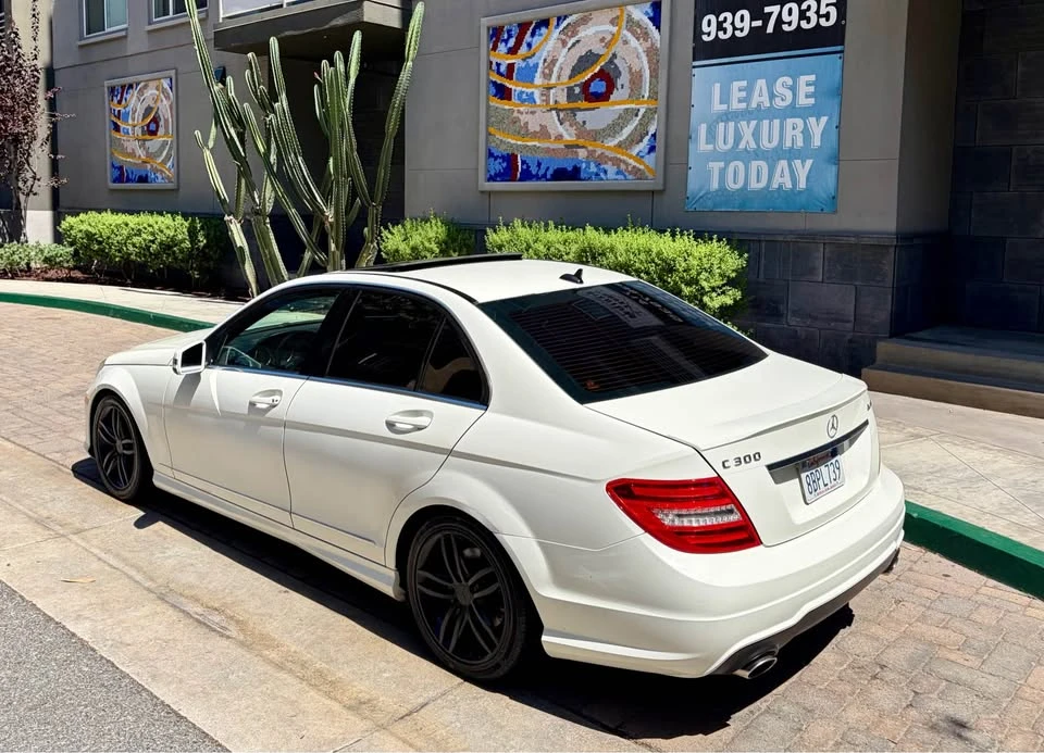 2012 Mercedes-Benz W204 C-Class - Image 7 of 8