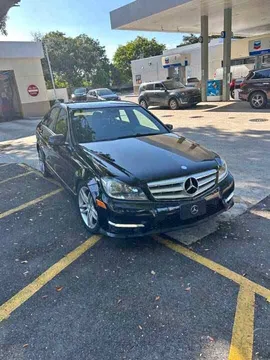 2012 Mercedes-Benz C-Class C 300 4MATIC Luxury Sedan 4D