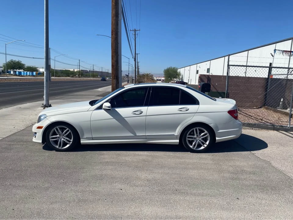 2012 Mercedes-Benz W204 C-Class - Image 2 of 9