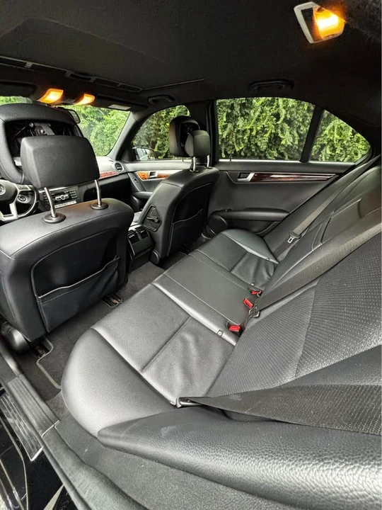 2012 Mercedes-Benz W204 C-Class - Image 6 of 7