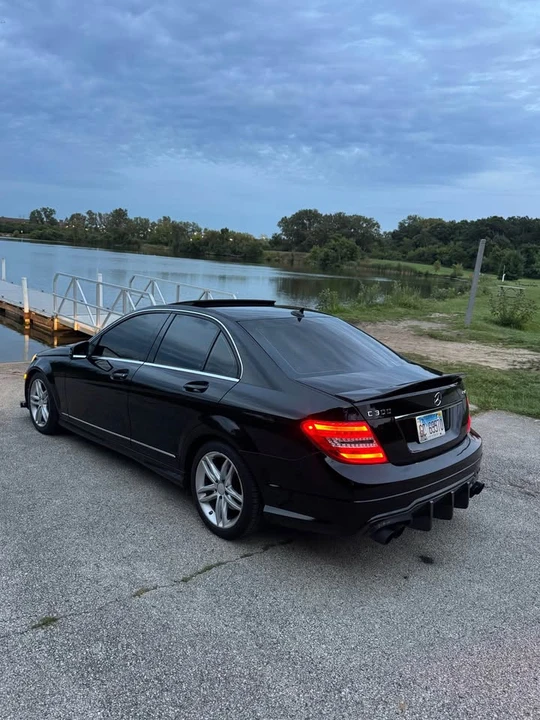 2012 Mercedes-Benz W204 C-Class - Image 3 of 8