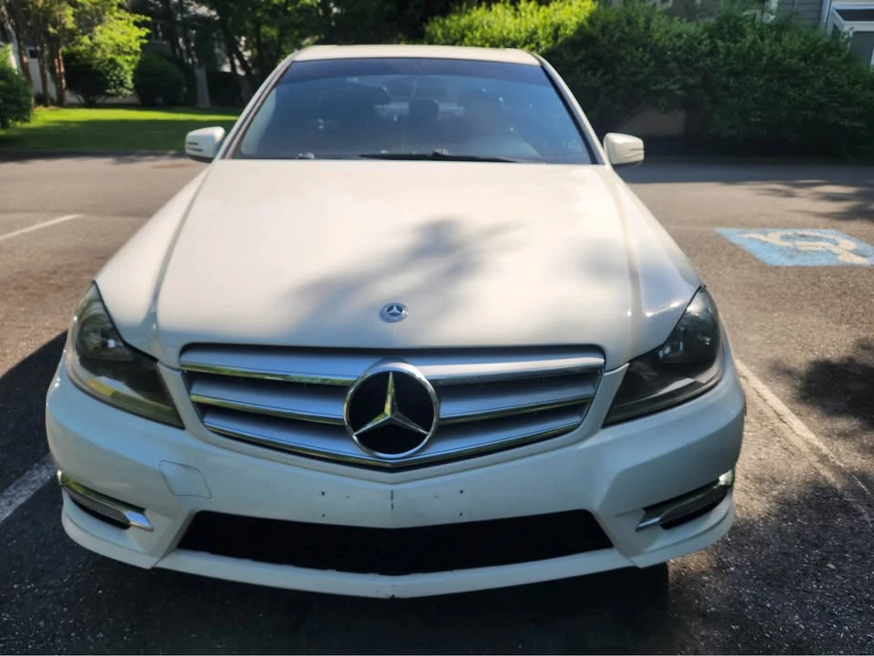2012 Mercedes-Benz W204 C-Class - Image 14 of 15