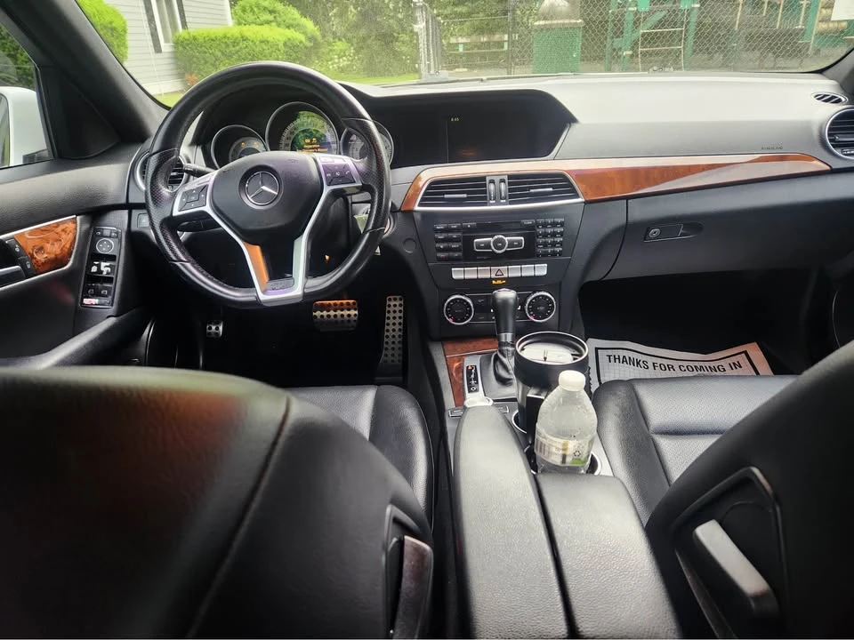 2012 Mercedes-Benz W204 C-Class - Image 10 of 15