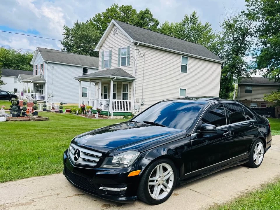 2012 Mercedes-Benz W204 C-Class - Image 3 of 8