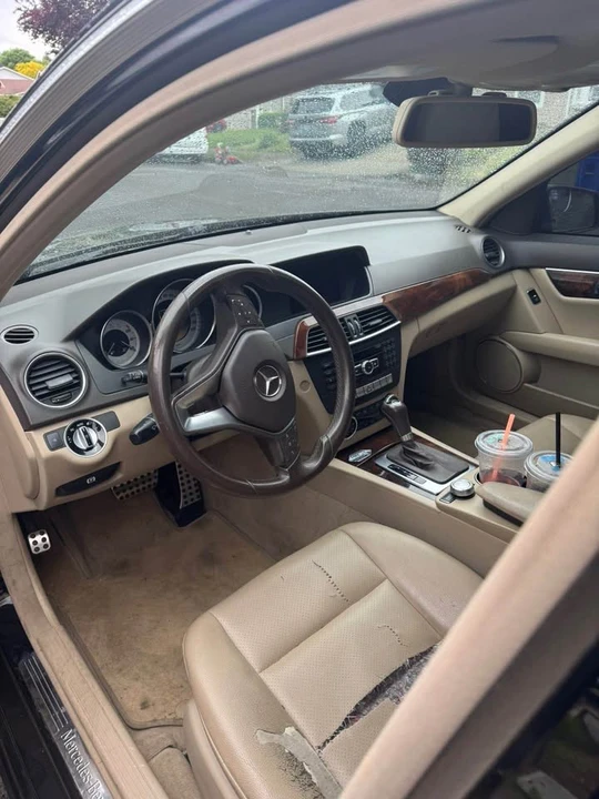 2012 Mercedes-Benz W204 C-Class - Image 7 of 7