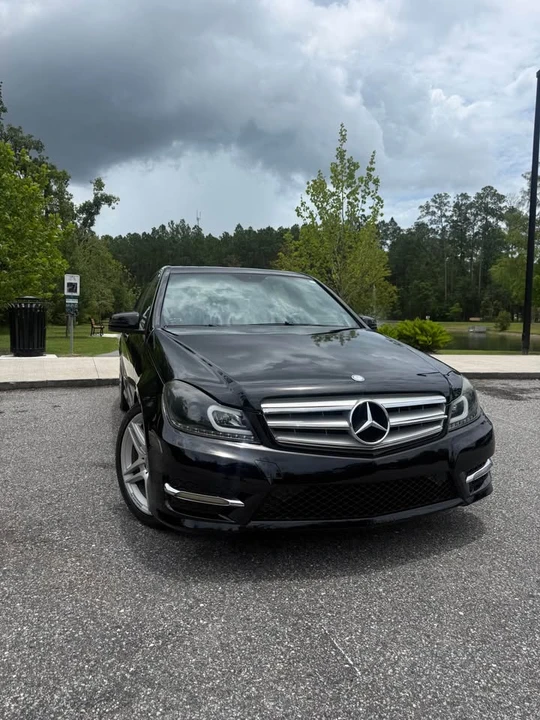 2012 Mercedes-Benz W204 C-Class - Image 4 of 17