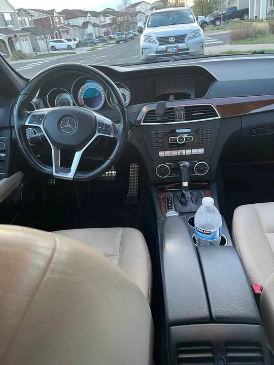 2012 Mercedes-Benz W204 C-Class - Image 7 of 8