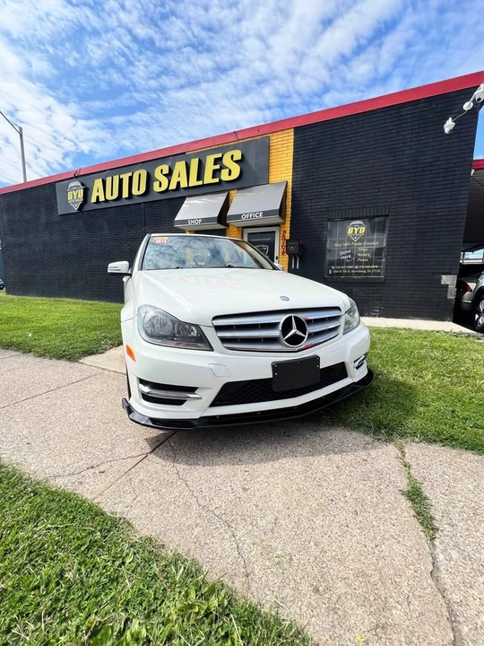 2012 Mercedes-Benz W204 C-Class - Image 7 of 11