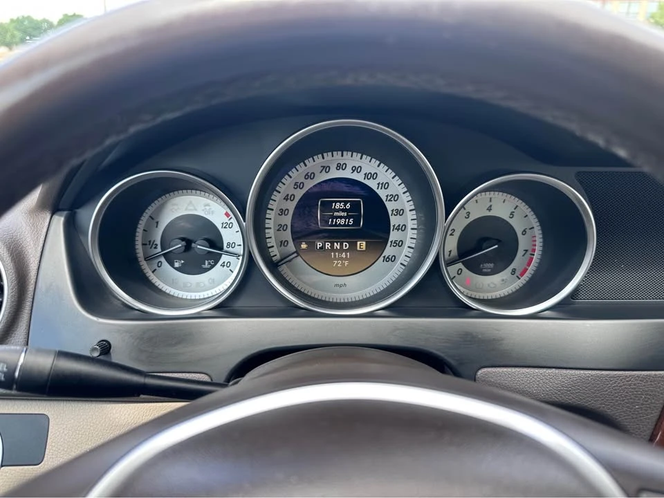 2012 Mercedes-Benz W204 C-Class - Image 9 of 20