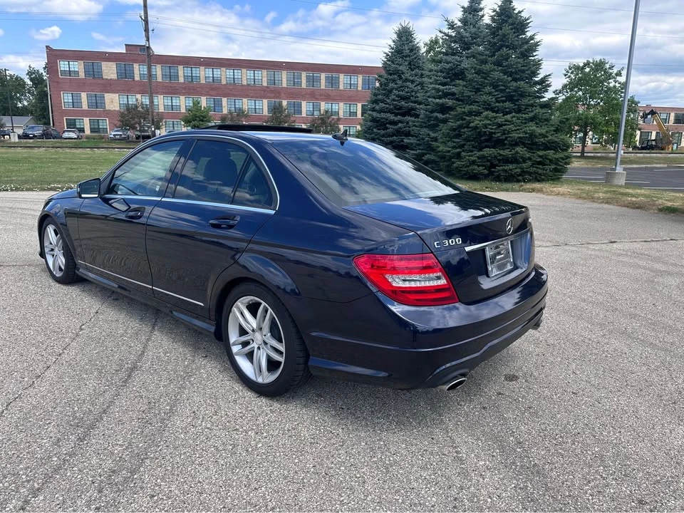2012 Mercedes-Benz W204 C-Class - Image 3 of 20
