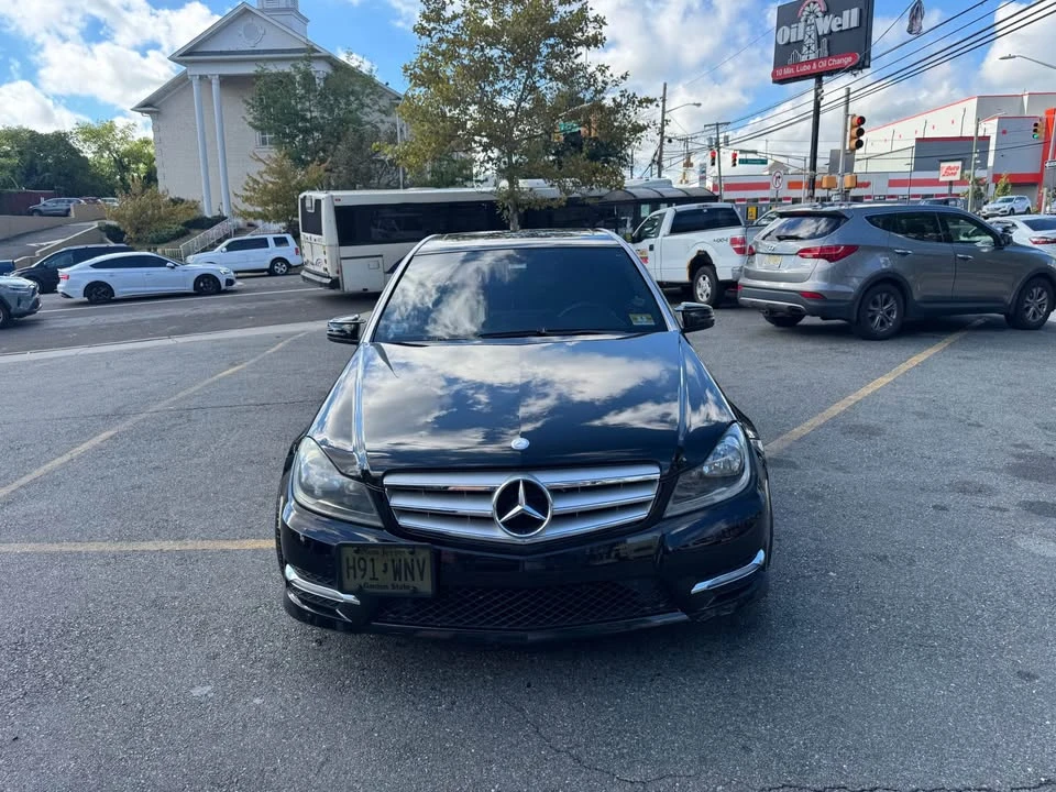 2012 Mercedes-Benz W204 C-Class - Image 2 of 12