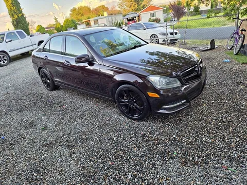 2012 Mercedes-Benz C-Class C 300 4MATIC Sedan 4D