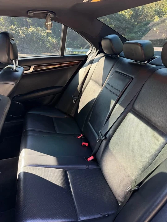 2012 Mercedes-Benz W204 C-Class - Image 13 of 20