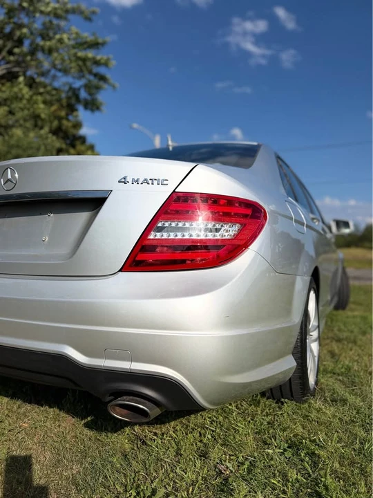2012 Mercedes-Benz W204 C-Class - Image 7 of 20