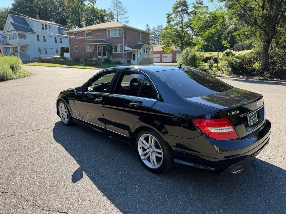 2012 Mercedes-Benz W204 C-Class - Image 2 of 20