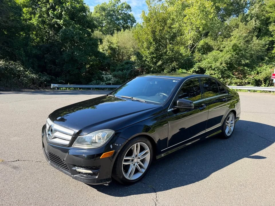 2012 Mercedes-Benz W204 C-Class - Image 3 of 20