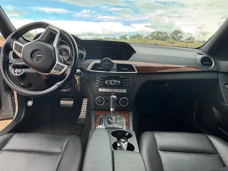 2012 Mercedes-Benz W204 C-Class - Image 6 of 6