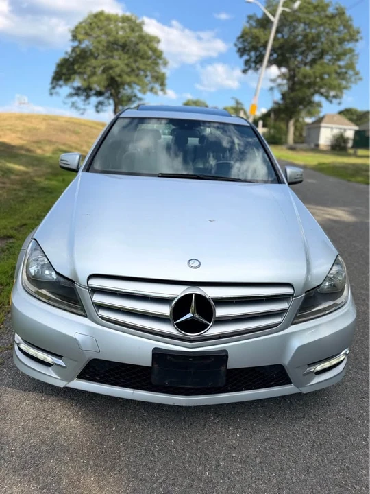 2012 Mercedes-Benz W204 C-Class - Image 3 of 20
