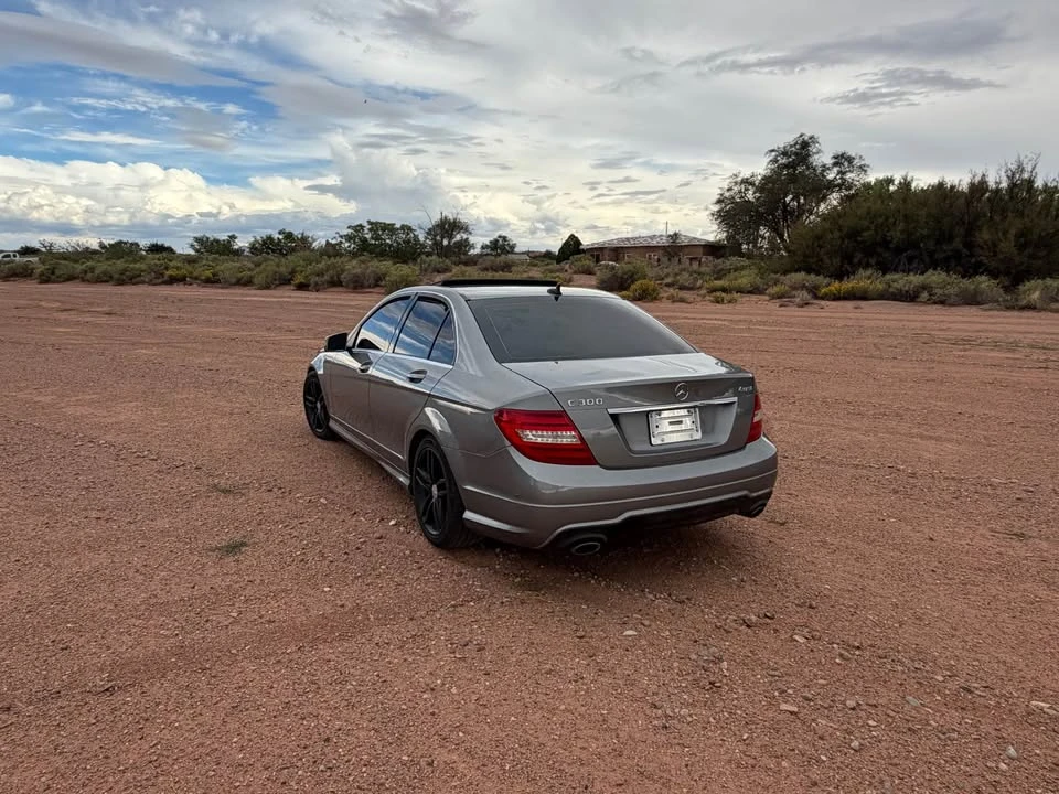 2012 Mercedes-Benz W204 C-Class - Image 4 of 6