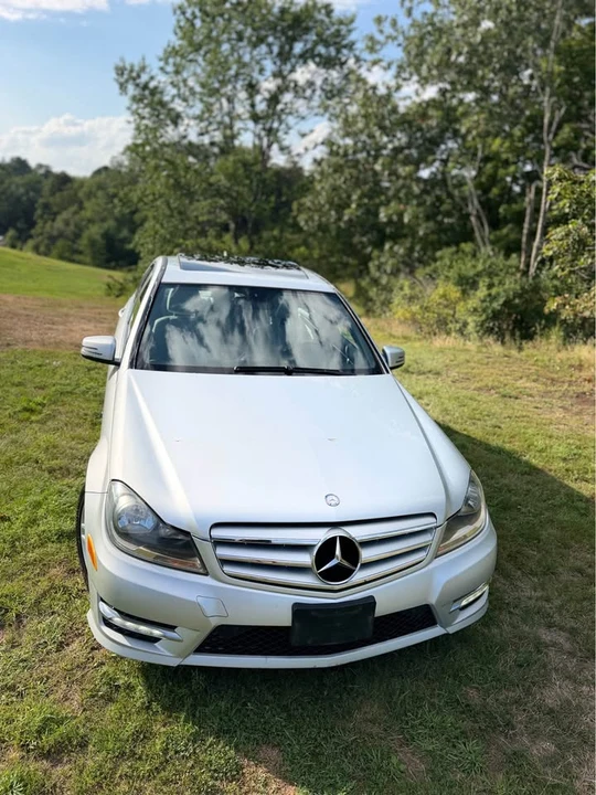 2012 Mercedes-Benz W204 C-Class - Image 9 of 20