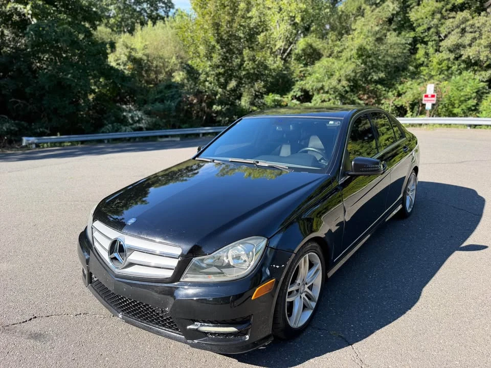 2012 Mercedes-Benz W204 C-Class - Image 6 of 20
