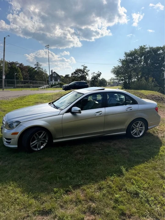2012 Mercedes-Benz W204 C-Class - Image 8 of 20