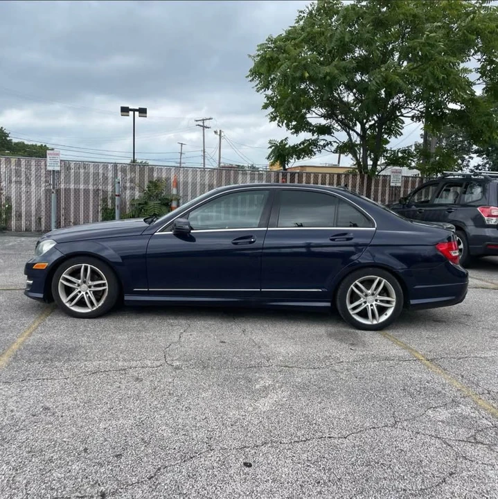 2012 Mercedes-Benz W204 C-Class - Image 2 of 14