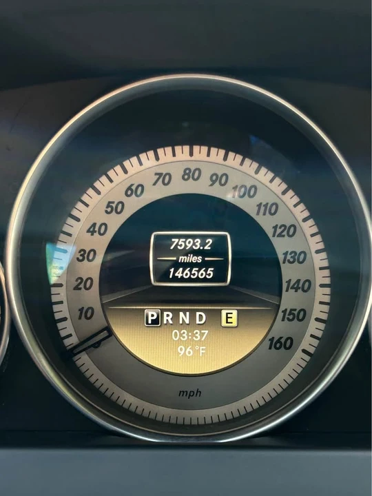 2012 Mercedes-Benz W204 C-Class - Image 2 of 8