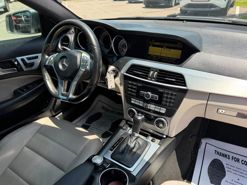 2012 Mercedes-Benz W204 C-Class - Image 8 of 16
