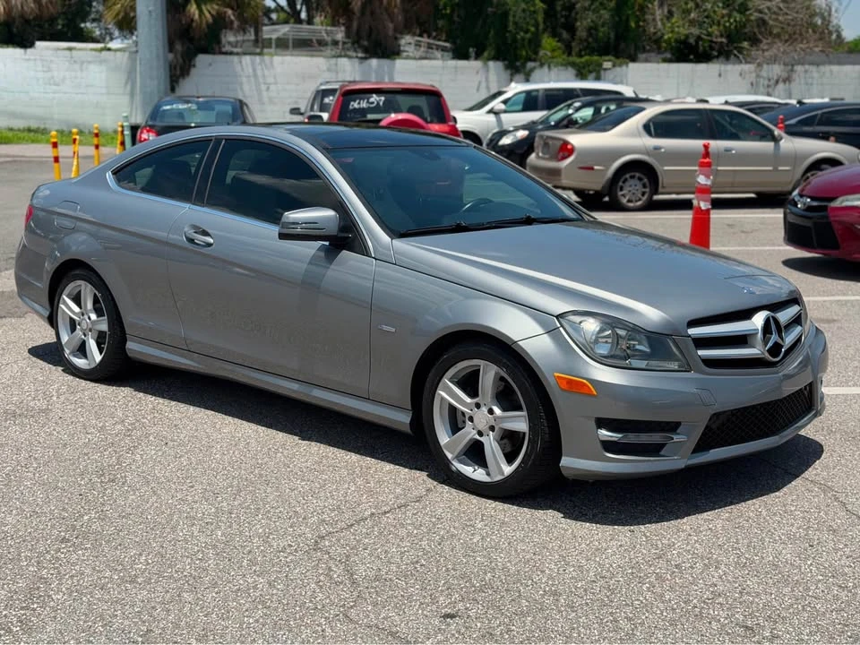 2012 Mercedes-Benz W204 C-Class - Image 2 of 16