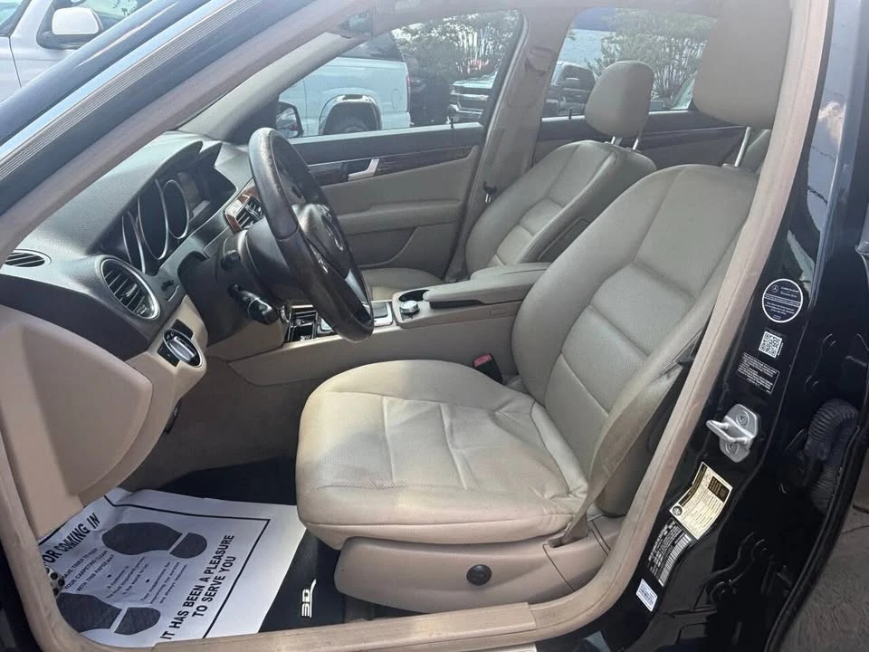2012 Mercedes-Benz W204 C-Class - Image 10 of 20